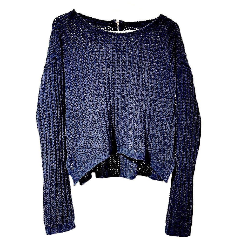 Abercrombie & Fitch Sz L Loose Knit Boxy Crop
Sweater Long Sleeve Navy Blue